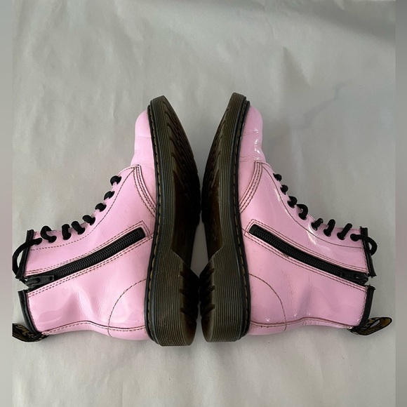 Dr. Martens 1460 Boot - Kids Size 2 Pink Patent Leather Lace Up Zipper Up - Picture 8 of 11